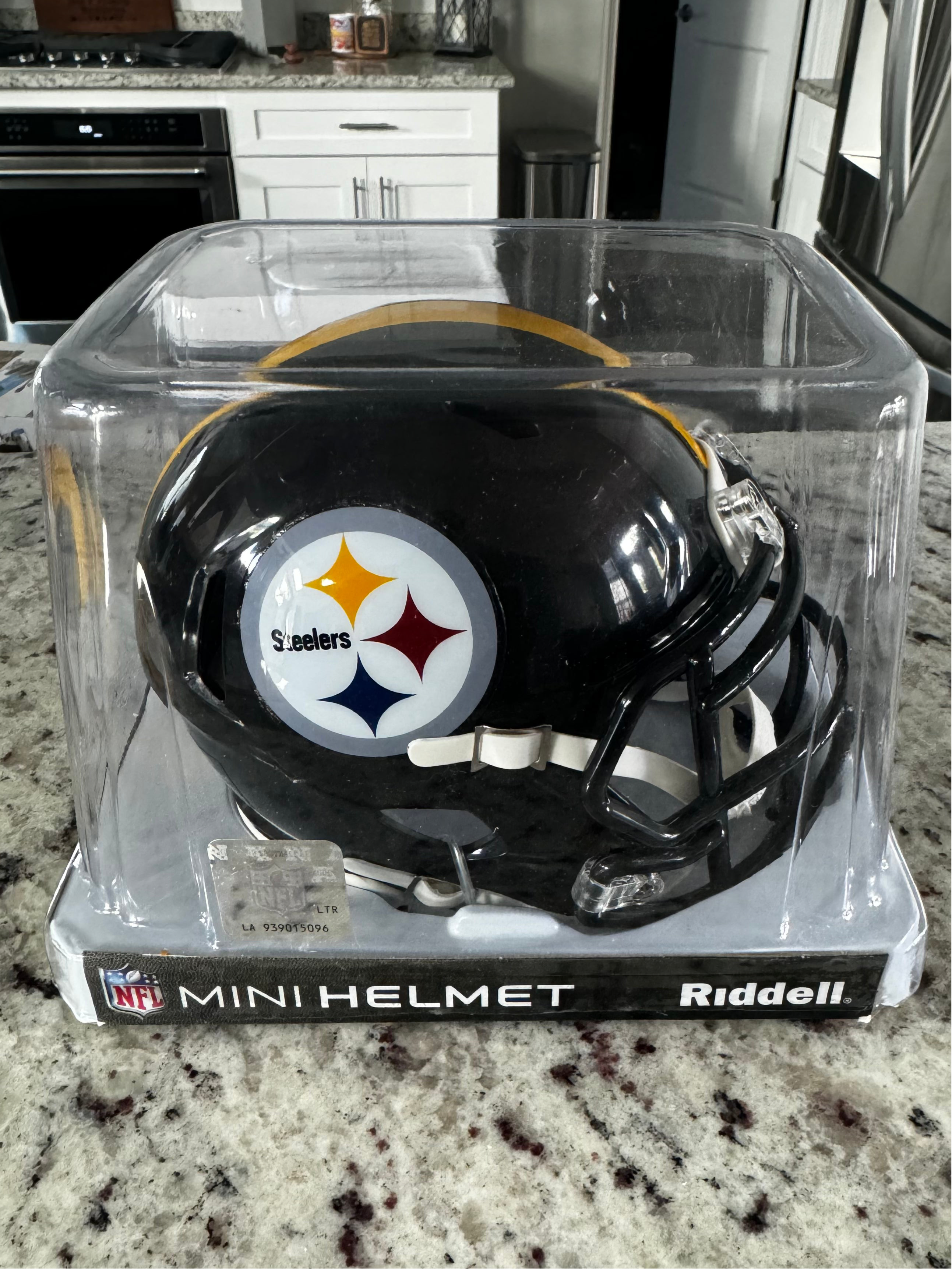 Pittsburgh Steelers NFL Mini Speed Football Helmet