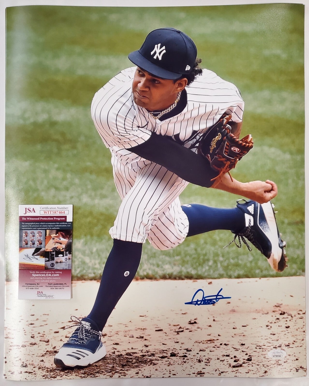 New York Yankees Deivi Garcia Autographed Signed 16X20 Photo Jsa Coa