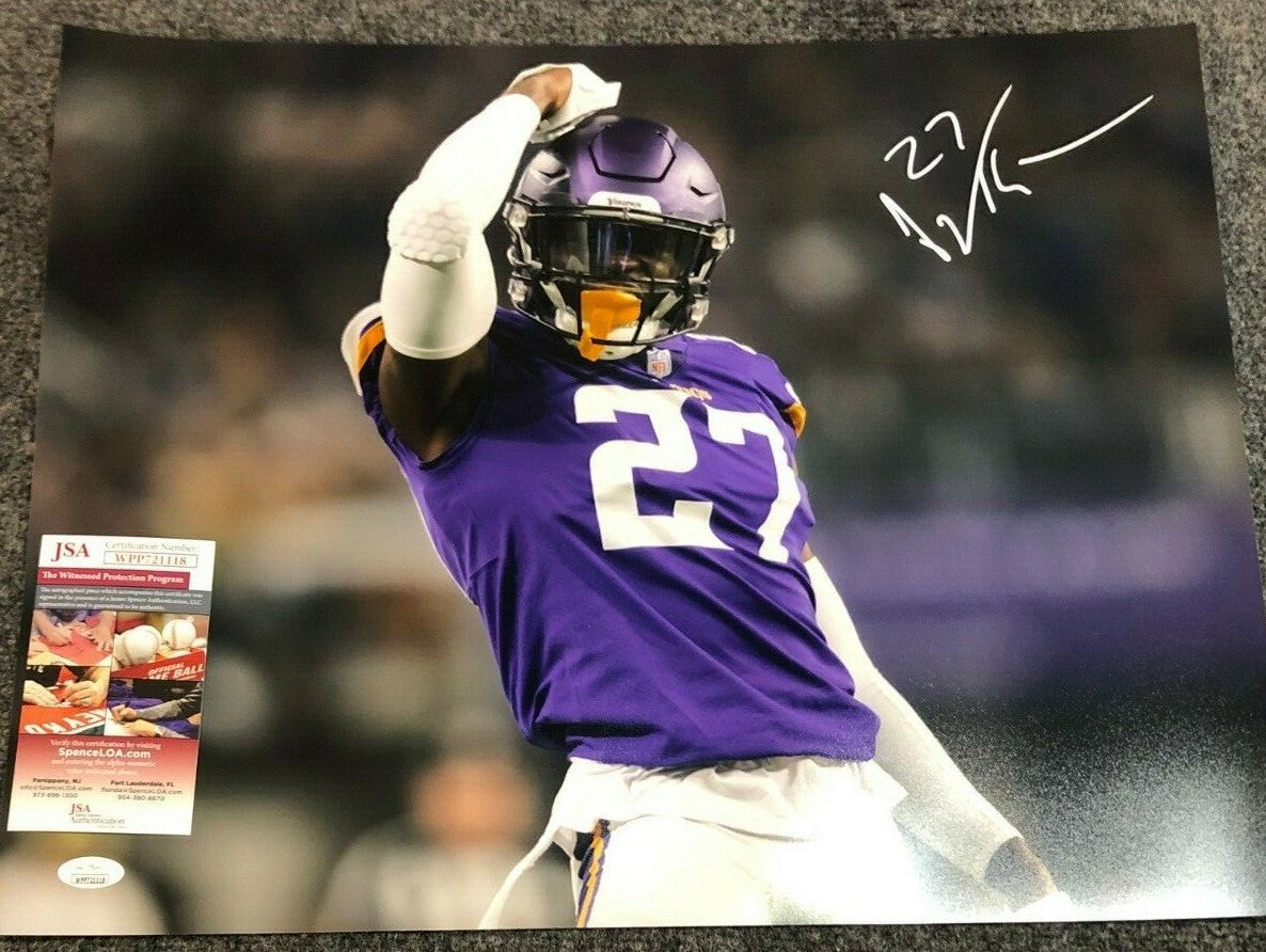Minnesota Vikings Jayron Kearse Autographed Signed 16X20 Photo Jsa Coa