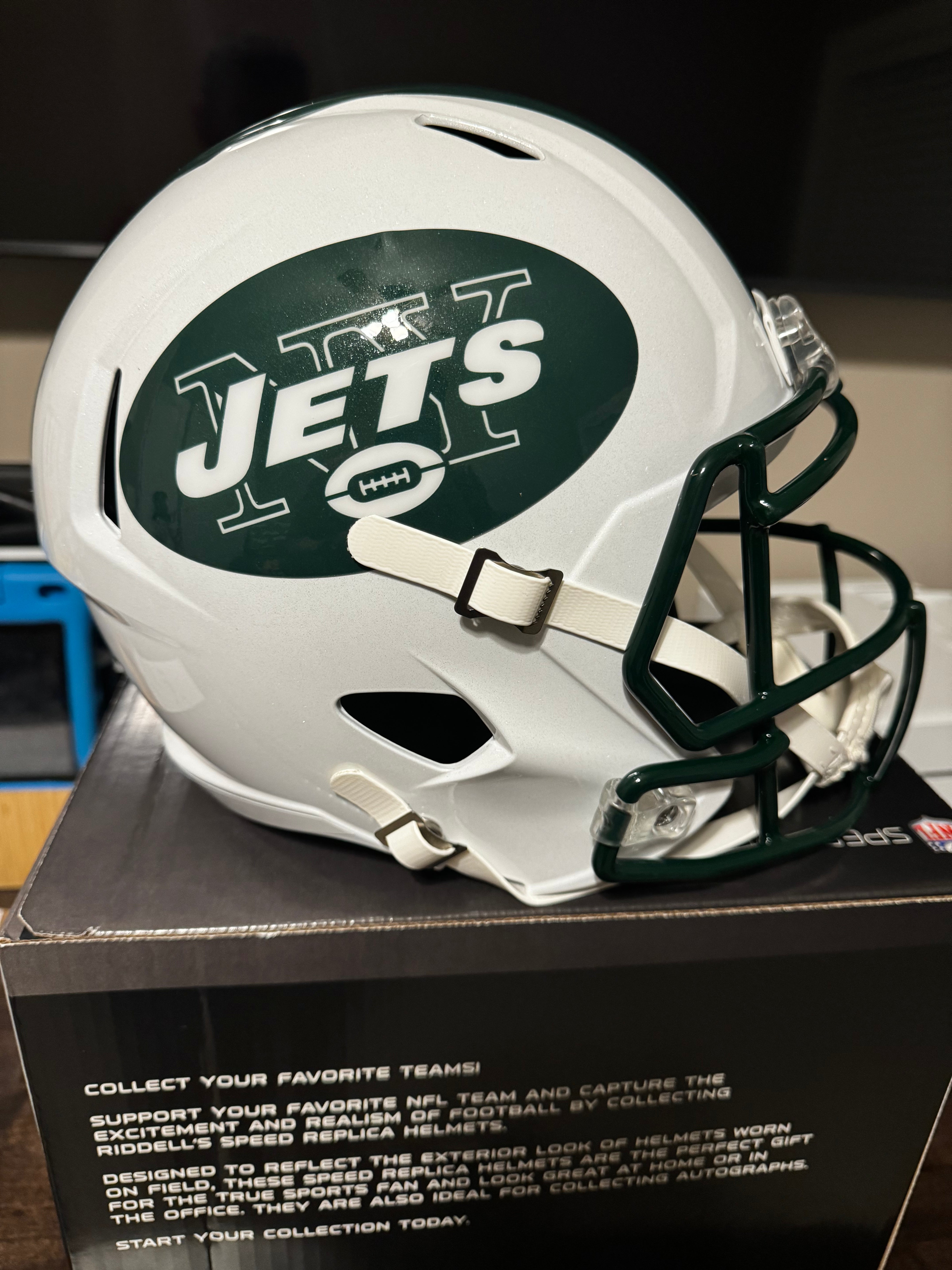 New York Jets Full Size 1998 to 2018 Speed Replica Throwback Helmet - NFL