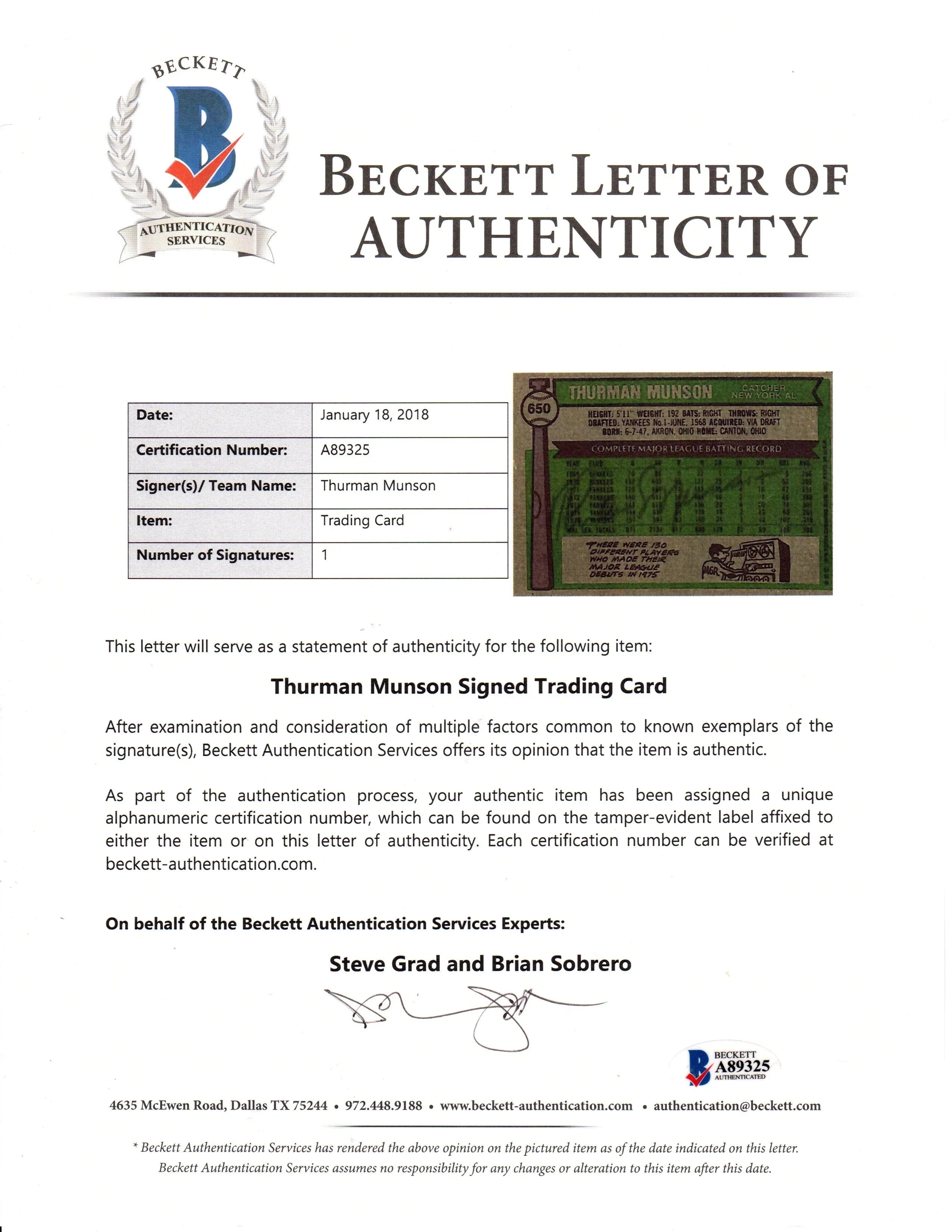 Thurman Munson Autographed 1976 Topps #650 New York Yankees Card - Beckett LOA A89325