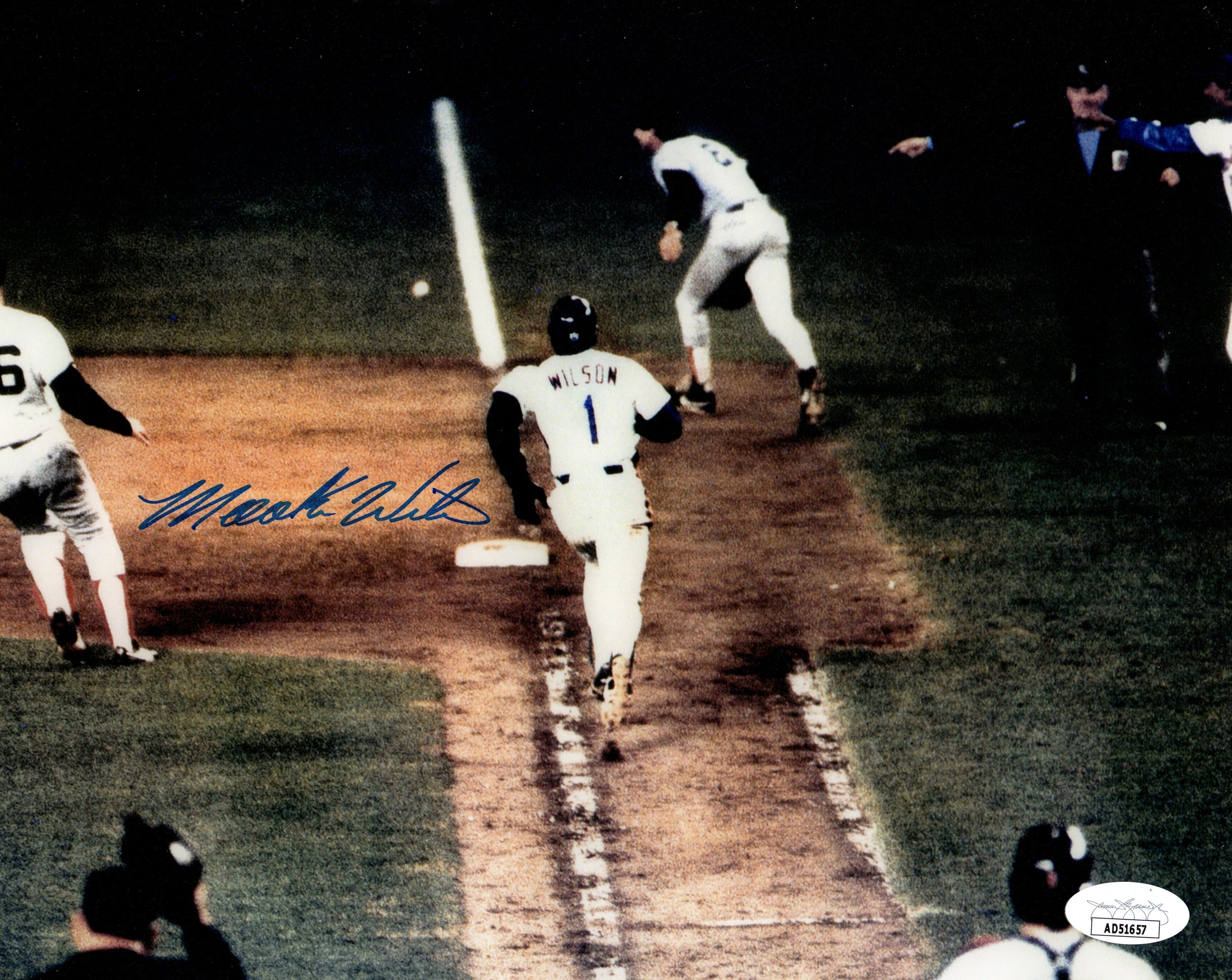 Mookie Wilson Autographed New York Mets (1986 World Series) 8x10 Photo - JSA
