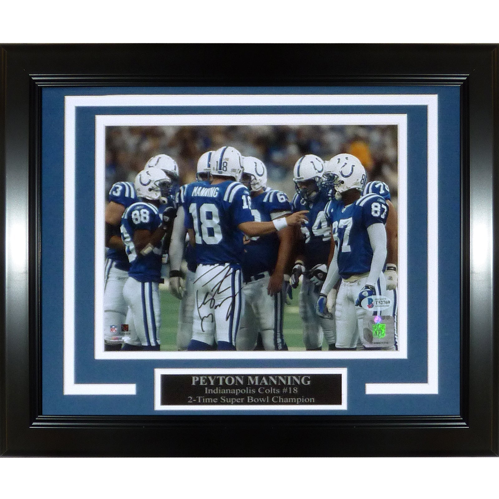 Peyton Manning Autographed Indianapolis Colts Deluxe Framed 8x10 Photo - Beckett