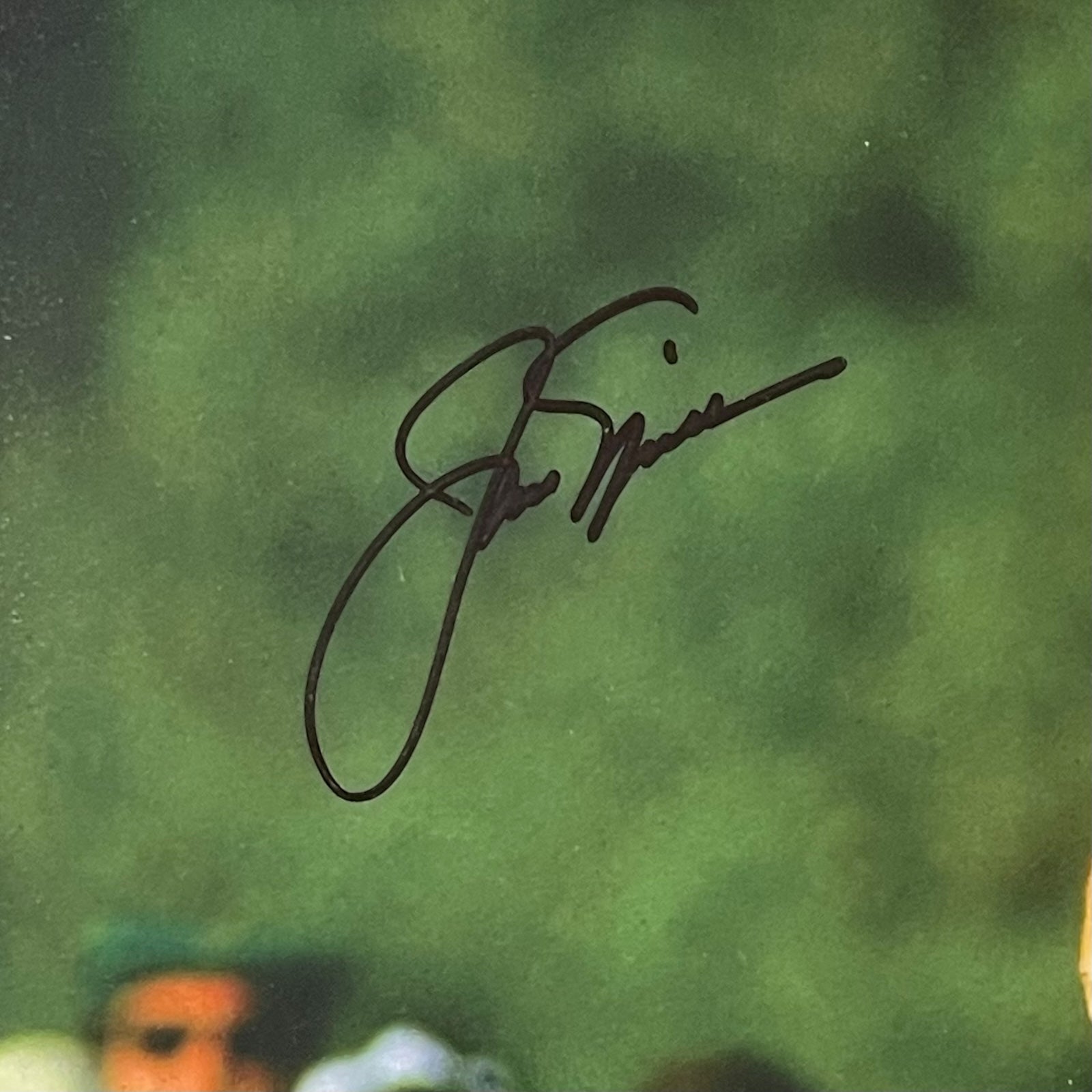 Jack Nicklaus Autographed Golf (1986 Masters) Deluxe Framed 16x20 Photo - Mounted Memories