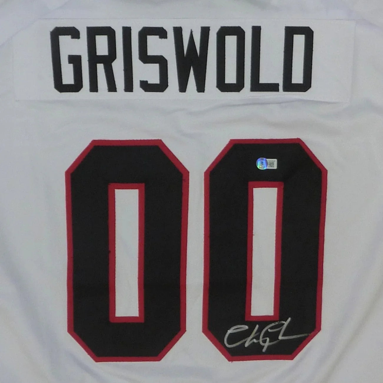 Chevy Chase Autographed Christmas Vacation (White #00) Santa Clark Griswold Custom Hockey Jersey - Beckett Witness