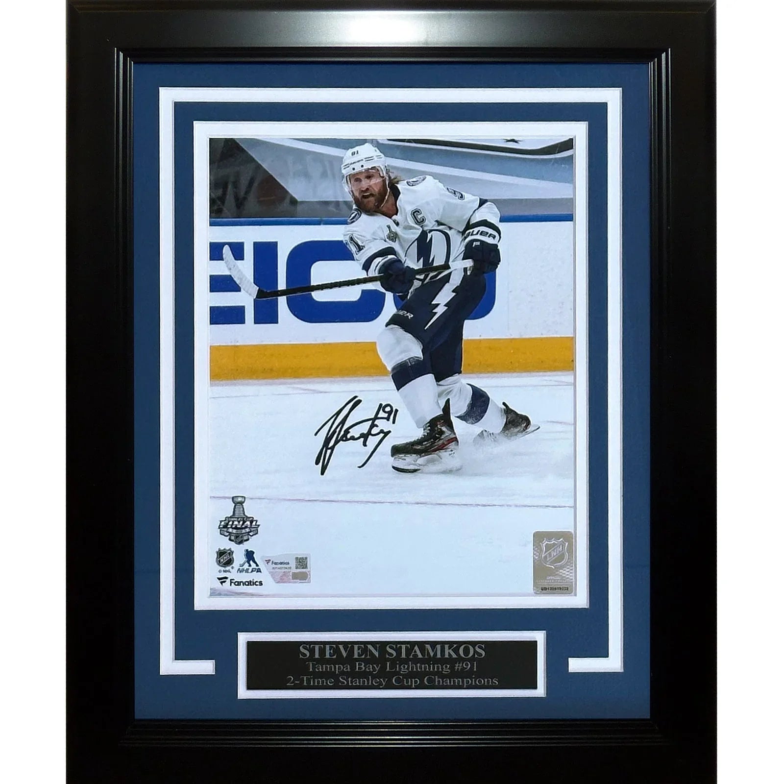 Steven Stamkos Autographed Tampa Bay Lightning (Vert Action) Deluxe Framed 8x10 Photo - JSA