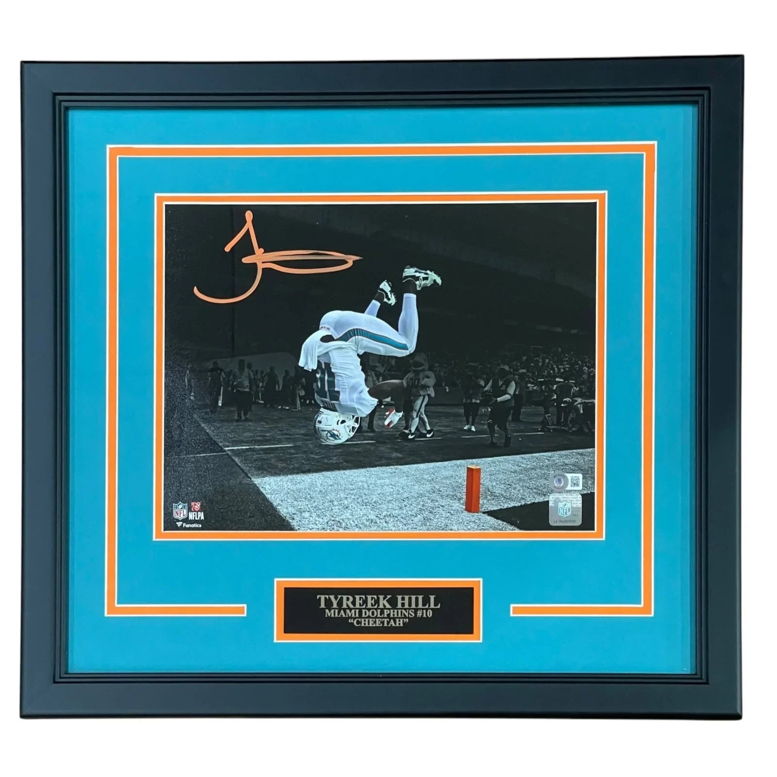 Tyreek Hill Autographed Miami Dolphins (Spotlight Backflip) Deluxe 11x14 Photo - Beckett