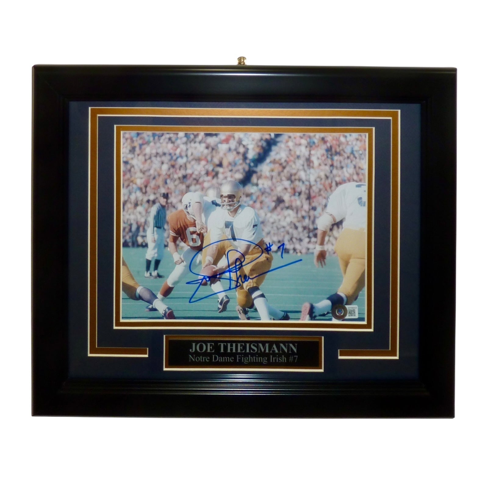 Joe Theismann Autographed Notre Dame Fighting Irish (White Jersey Horiz) Deluxe Framed 8x10 Photo - Beckett