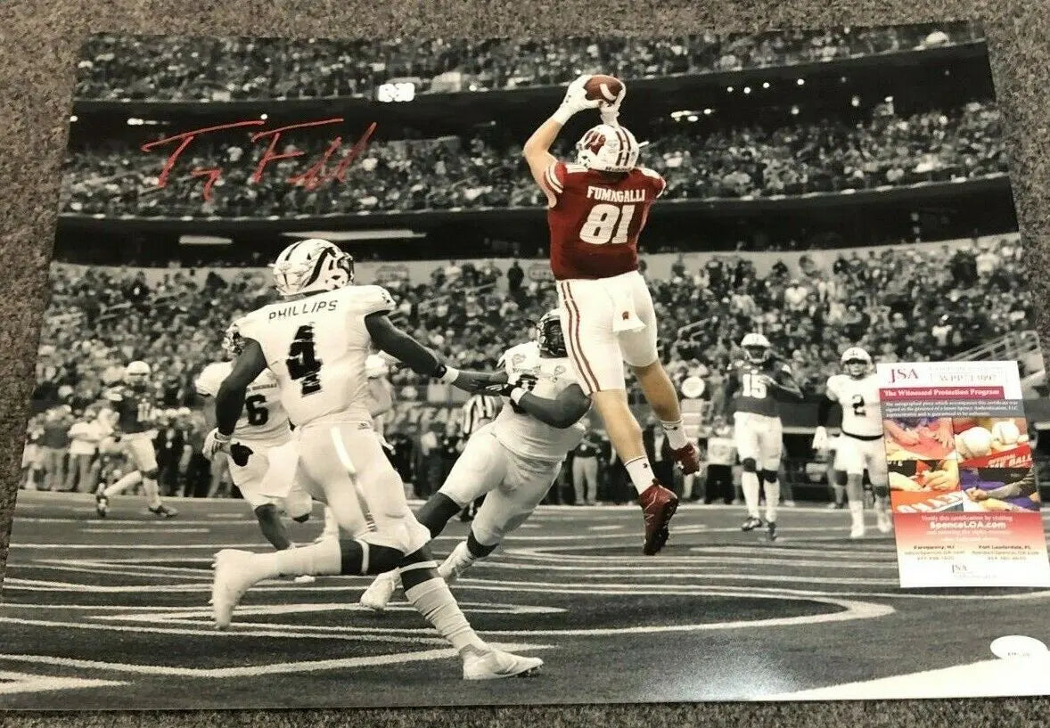 Wisconsin Badgers Troy Fumagalli Autographed Signed 16X20 Photo Jsa Coa