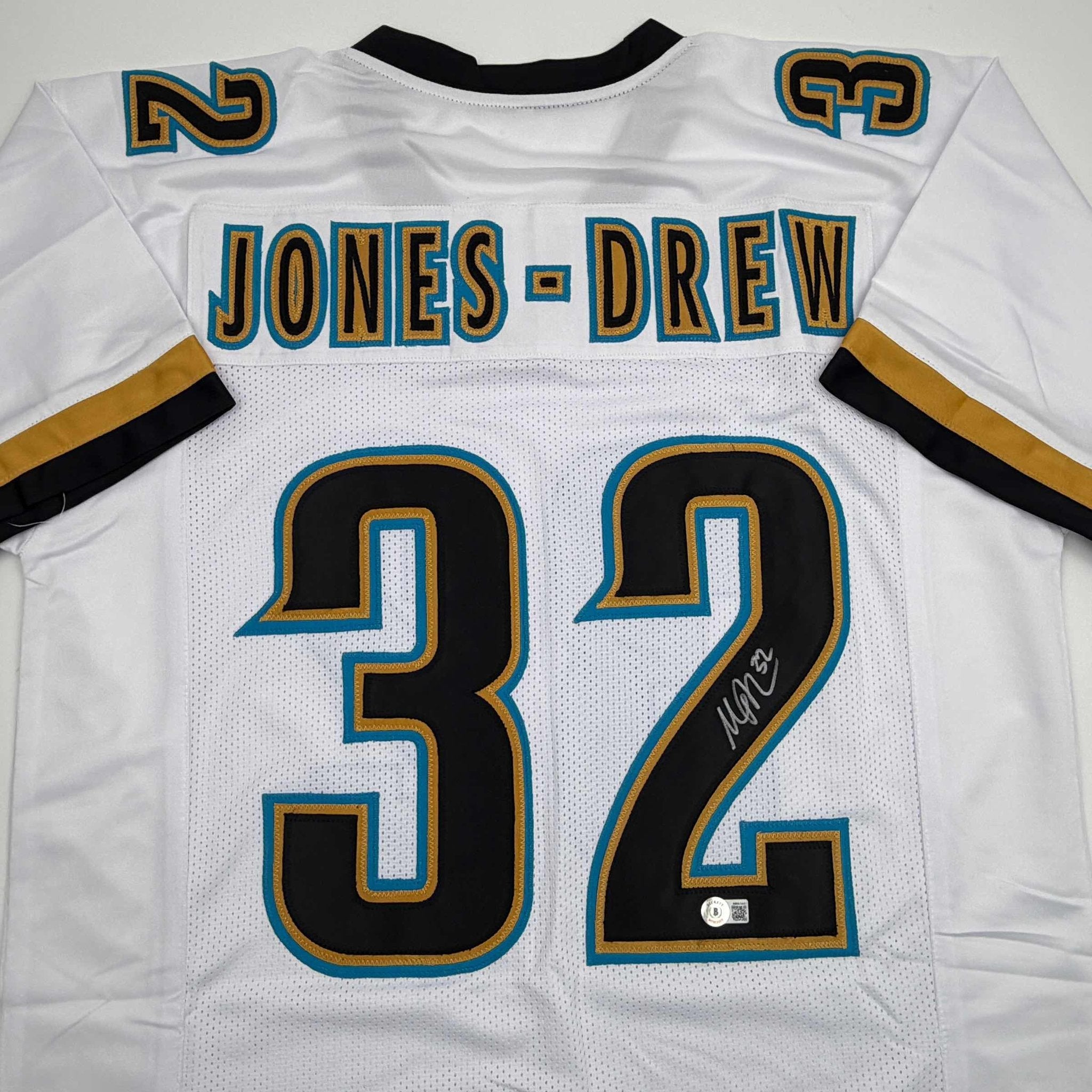 Autographed/Signed Maurice Jones-Drew Jacksonville White Football Jersey Beckett BAS COA