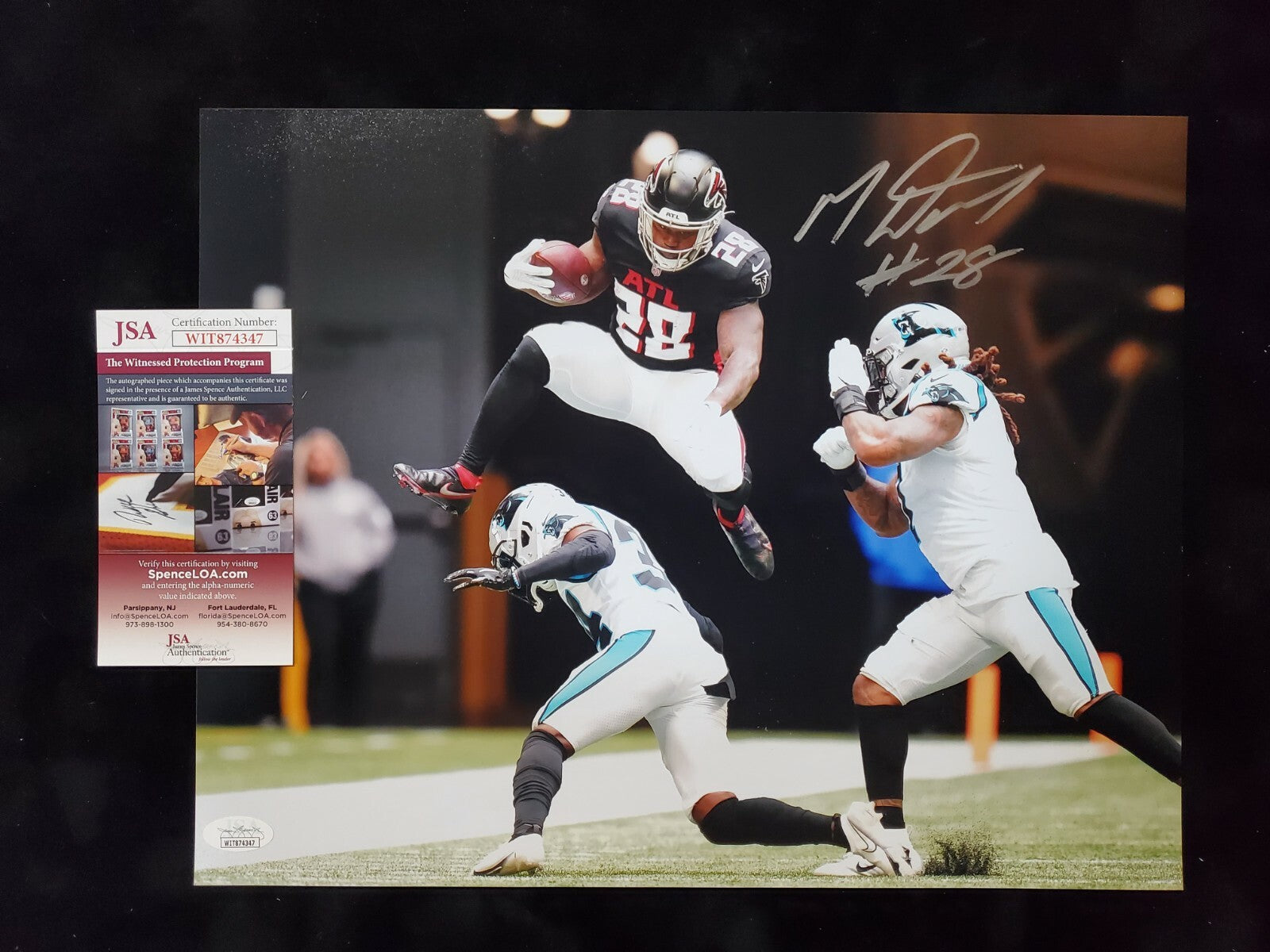 Atlanta Falcons Mike Davis Autographed Signed 11X14 Photo Jsa Coa