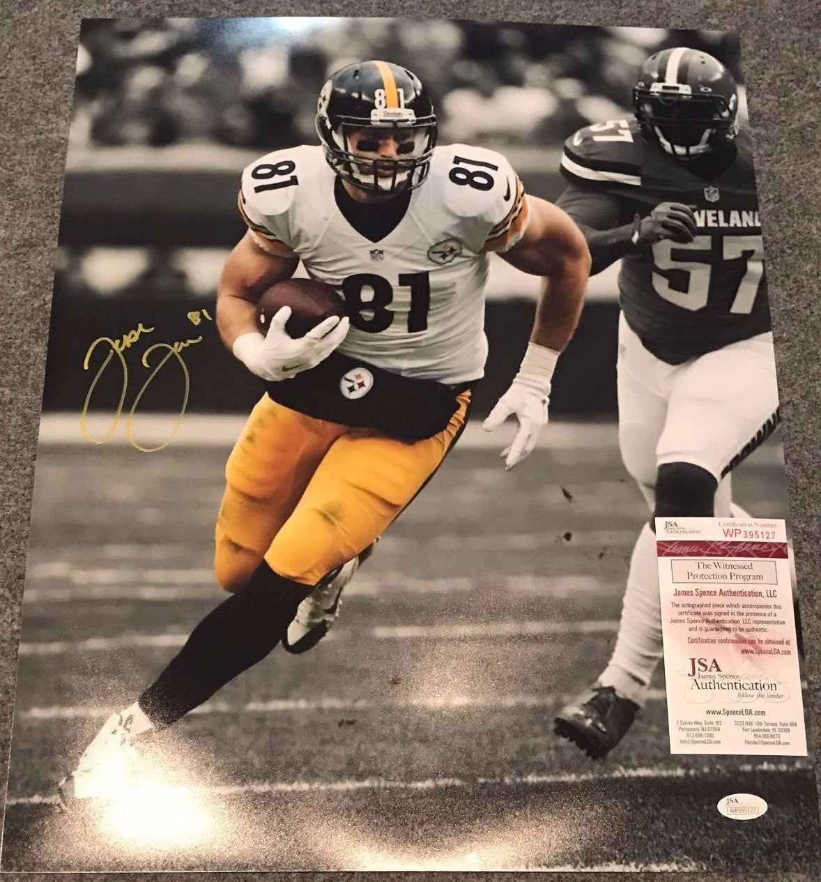 Jesse James Autographed Signed Pittsburgh Steelers 16X20 Photo Jsa Coa