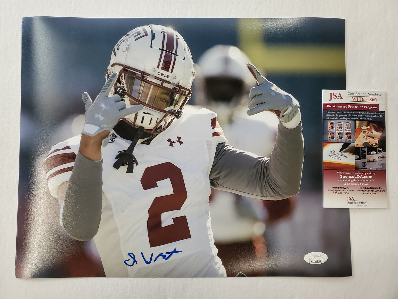 Temple Owls Isaiah Wright Autographed Signed 11X14 Photo Jsa Coa