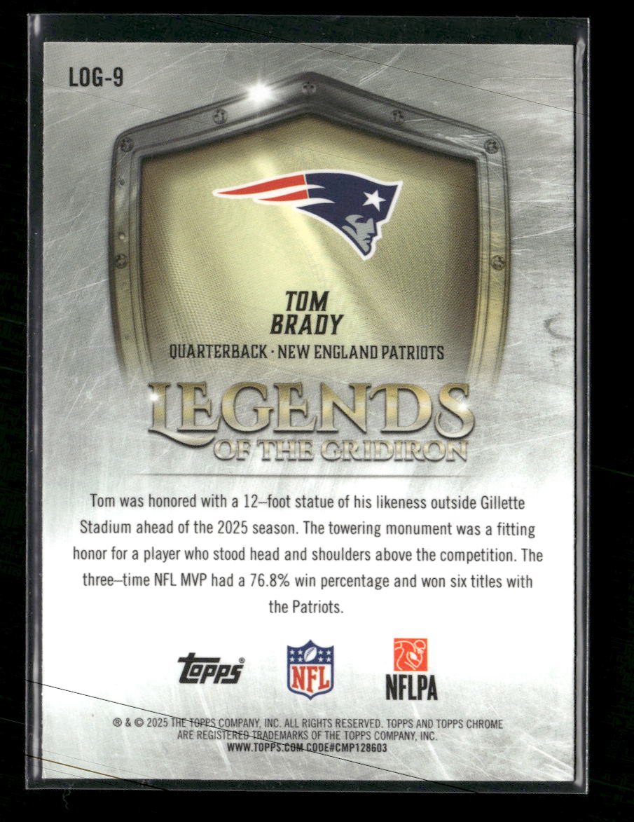 2025 Topps Chrome Legends of the Gridiron X-Fractor Tom Brady #LOG-9