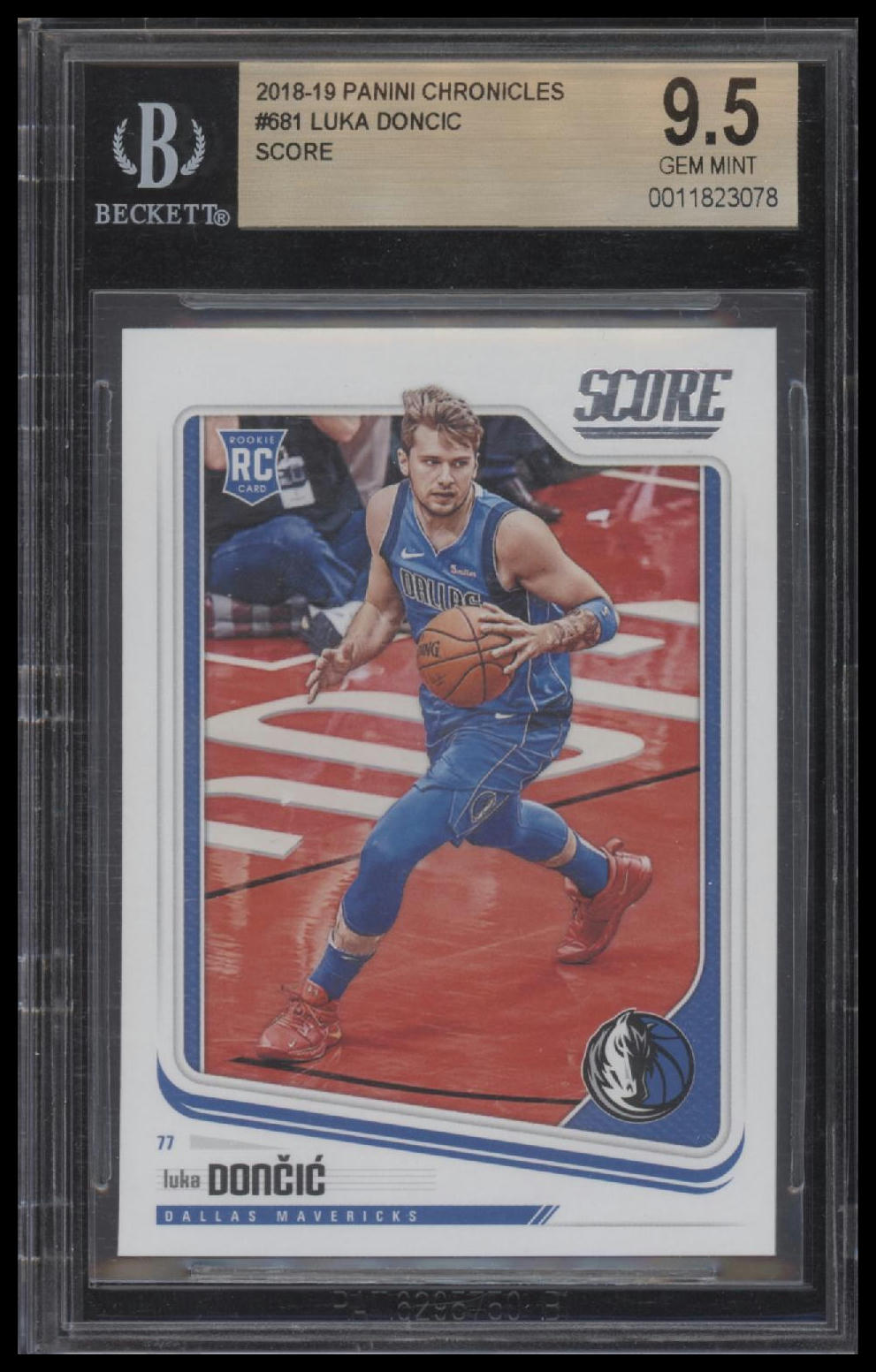 2018-19 Panini Chronicles Luka Doncic/Score 9.5 BGS #681