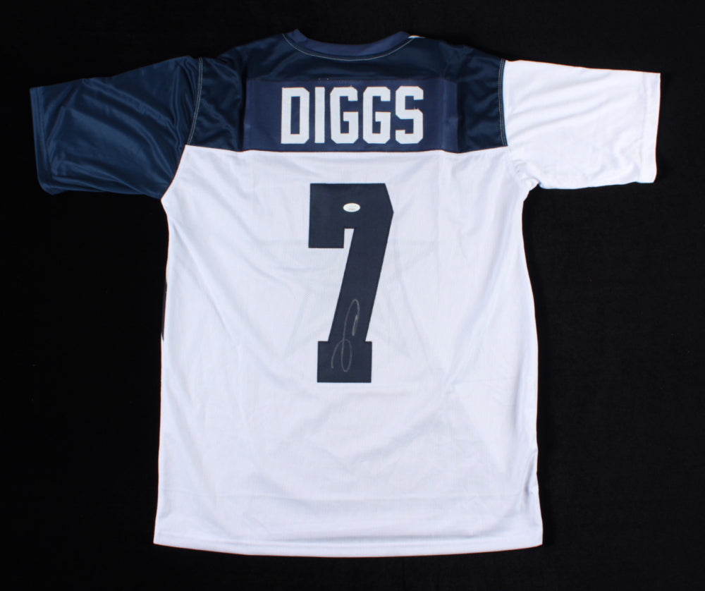 Trevon Diggs Dallas Cowboys Autographed Star-Sleeve Football Jersey