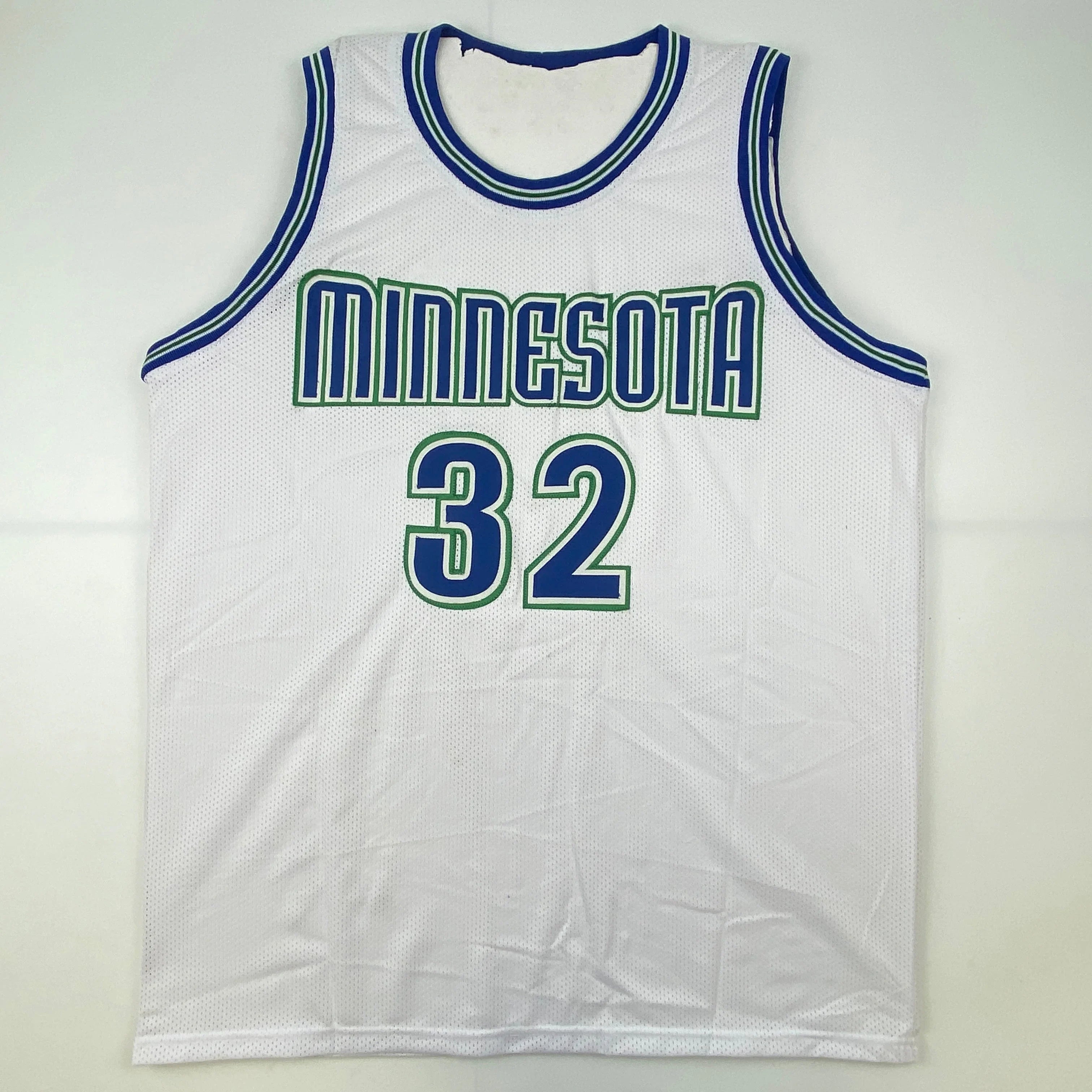 Autographed/Signed Christian Laettner Minnesota White Basketball Jersey PSA/DNA COA