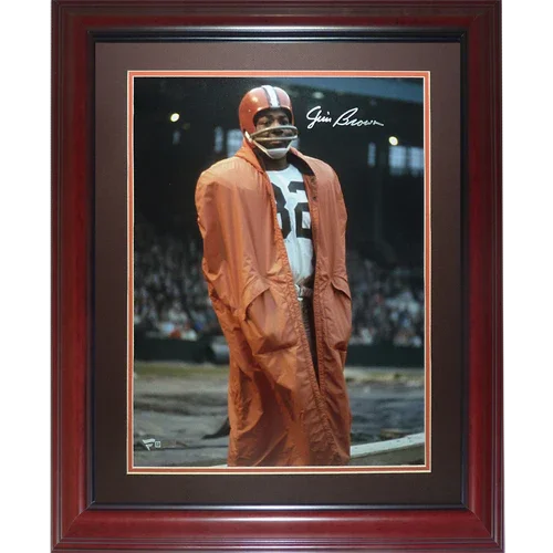 Jim Brown Autographed Cleveland Browns Deluxe Framed 16x20 Photo - Beckett