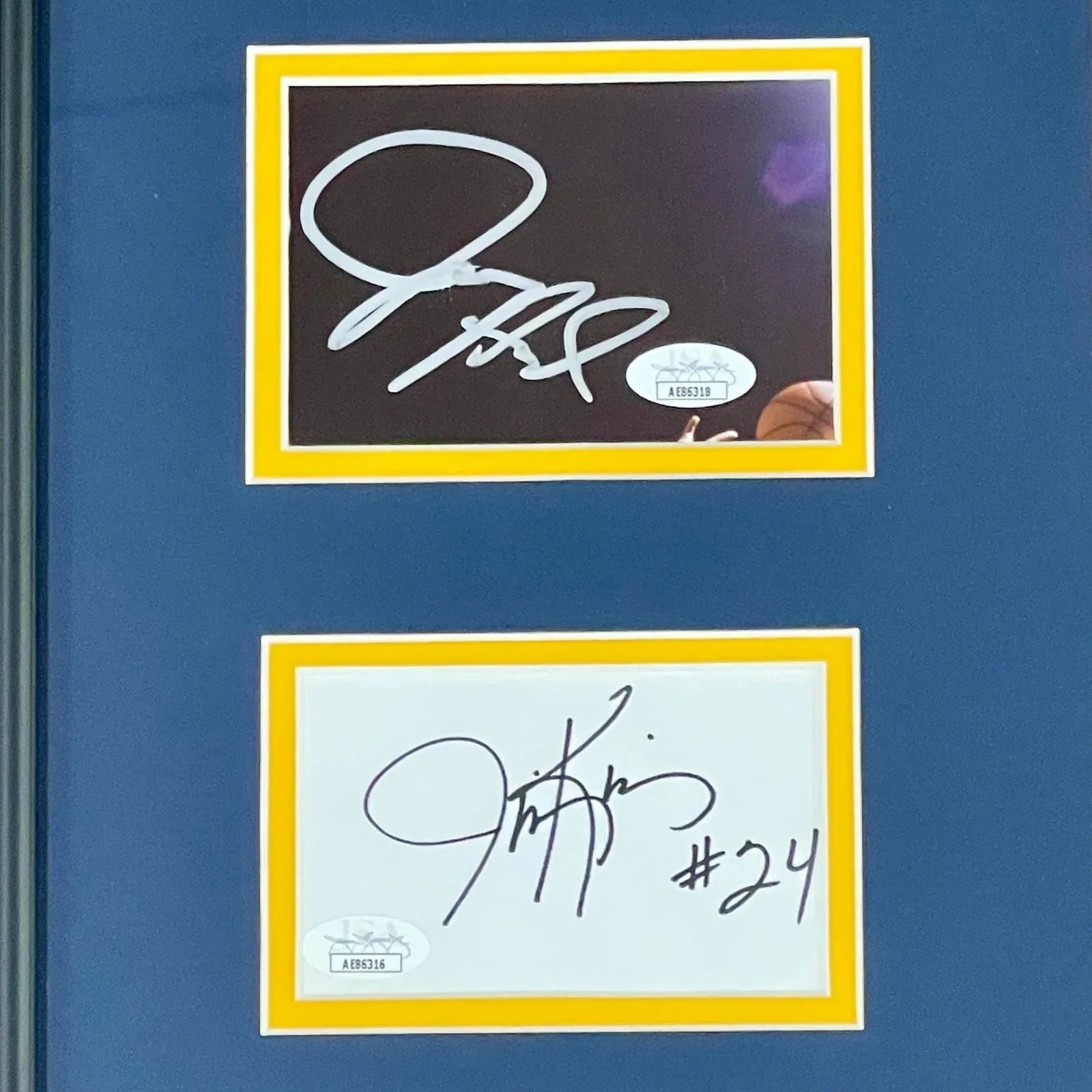 Michigan Wolverines FAB FIVE Basketball Deluxe Framed Poster with Cut Autographs - Webber, Rose, Howard, King, Jackson - JSA