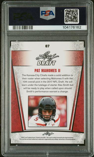 Graded 2017 Leaf Draft Patrick Mahomes II #07 Special Release Silver Rookie RC Football Card PSA 9 Mint