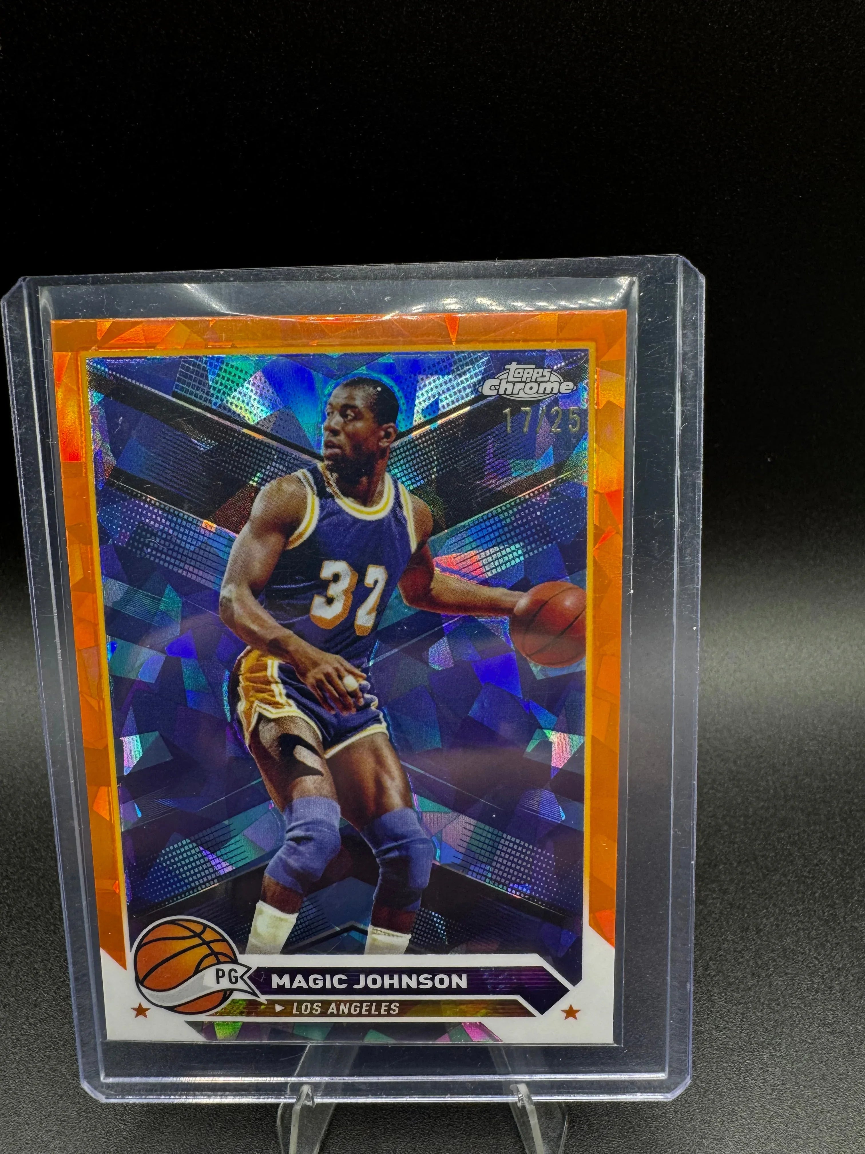 Magic Johnson 2023-24 Topps Chrome True Orange /25 SP Los Angeles Lakers
