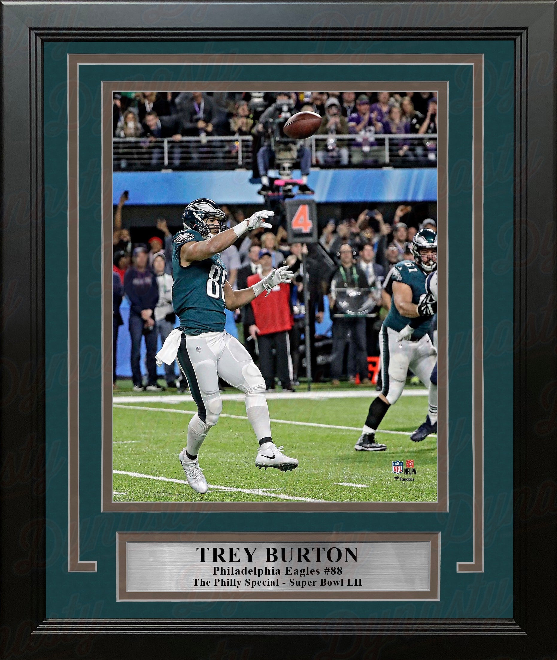 Trey Burton Philadelphia Eagles Super Bowl LII Philly Special TD Throw 8x10 Framed Football Photo