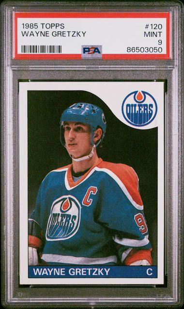 Graded 1985 Topps Wayne Gretzky #120 Hockey Card PSA 9 Mint
