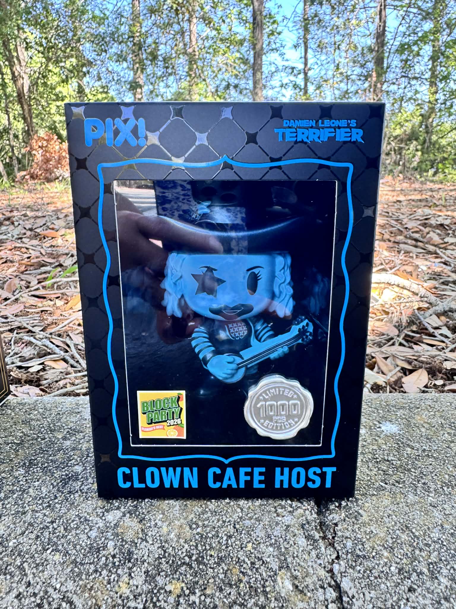 [Thrilljoy] [MEGACON Block Party] Terrifier Clown Cafe Host HERO LE1000 PIX Vinyl Figure with Protector