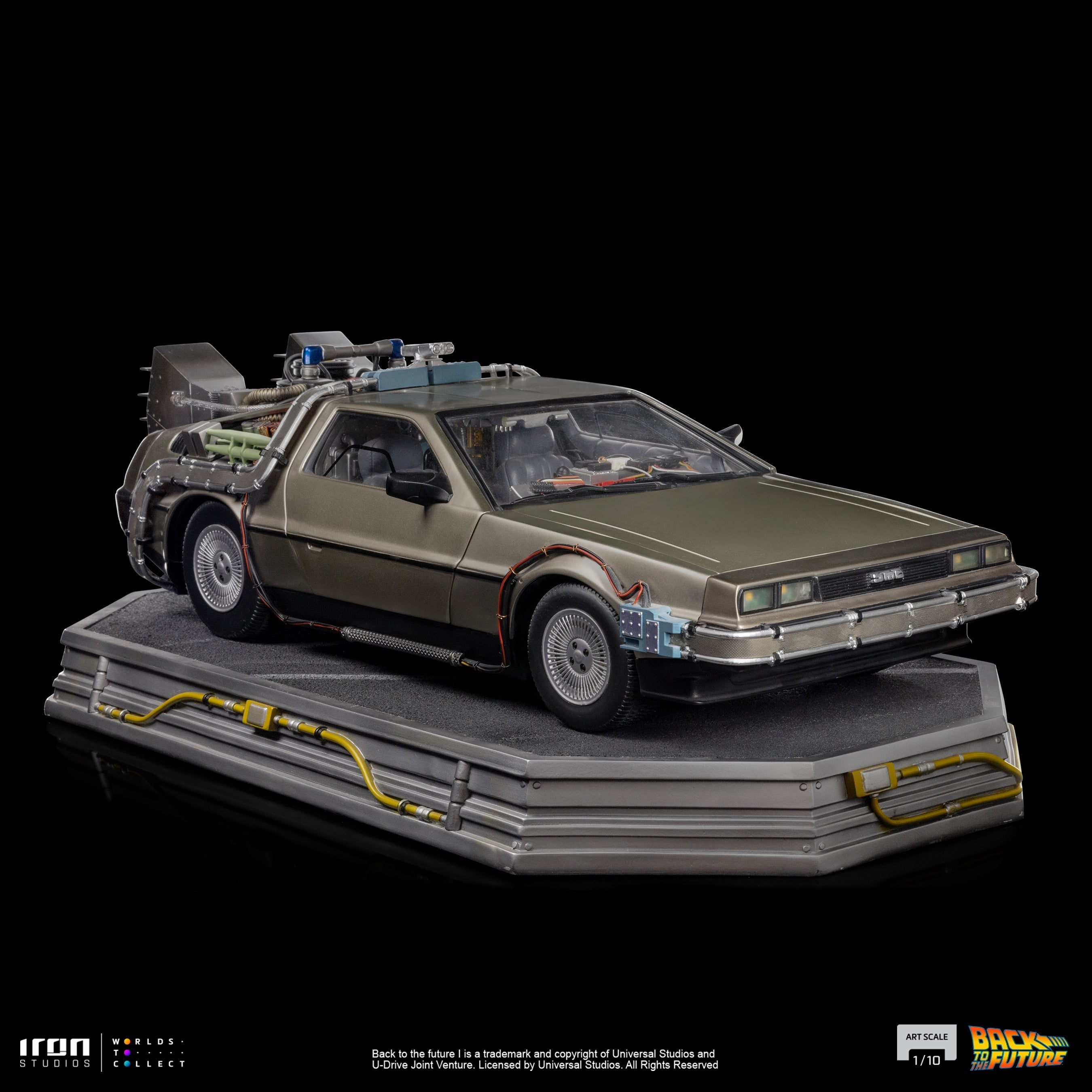 Iron Studios Back to the Future DeLorean 1:10 Scale Statue