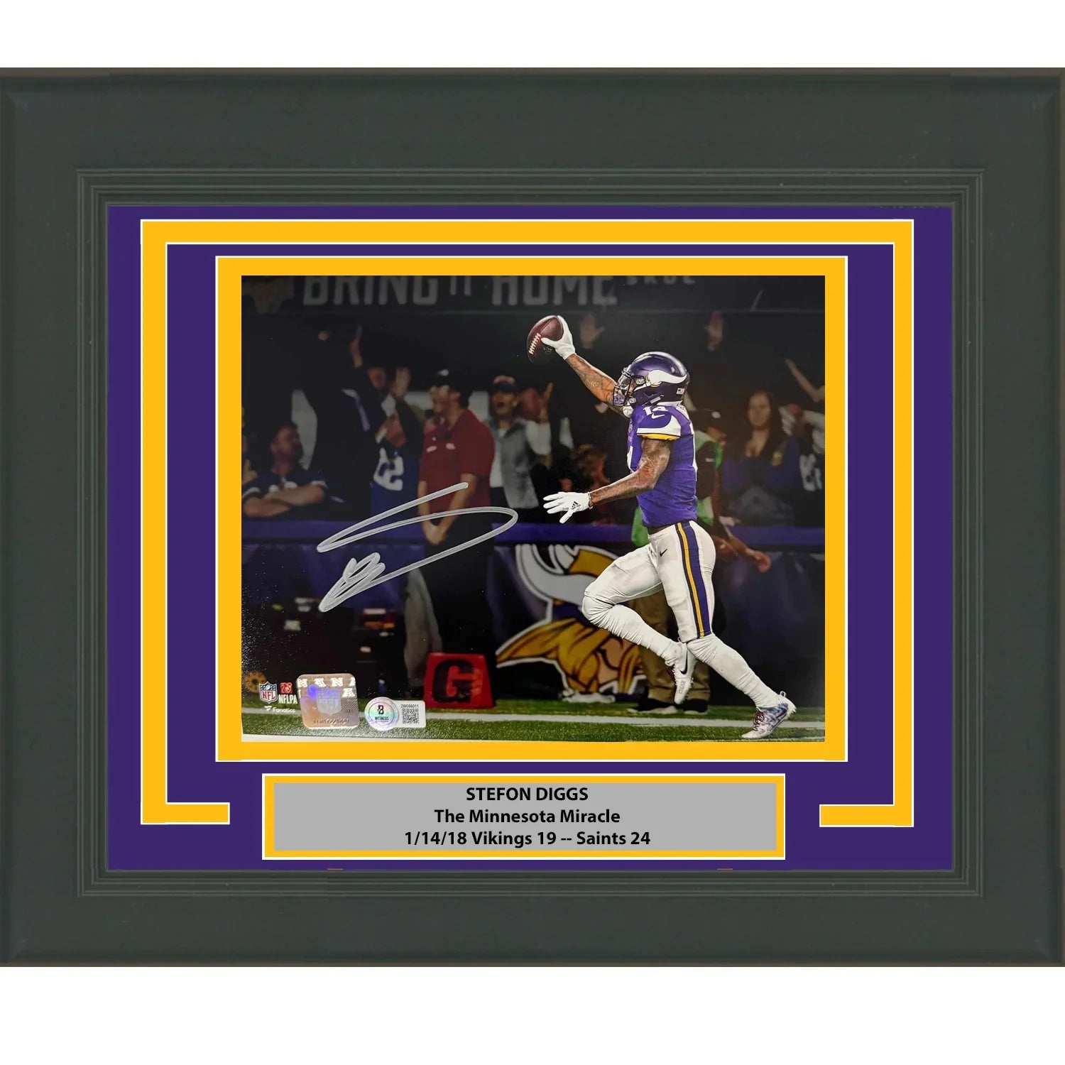 Framed Autographed/Signed Stefon Diggs "Minneapolis Miracle" Minnesota Vikings 16x20 Football Photo Beckett BAS COA